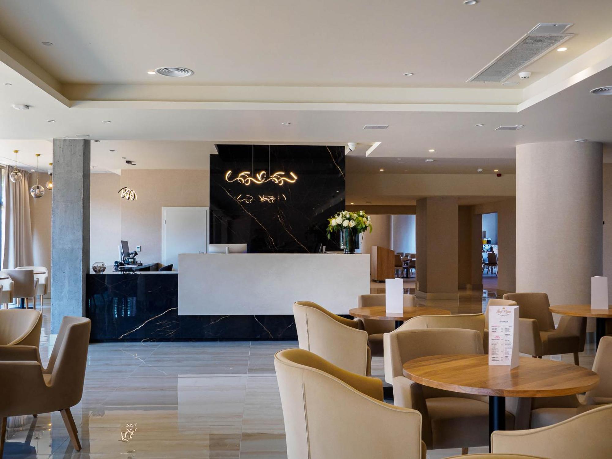 Król Plaza Spa&Wellness Jarosławiec Kültér fotó