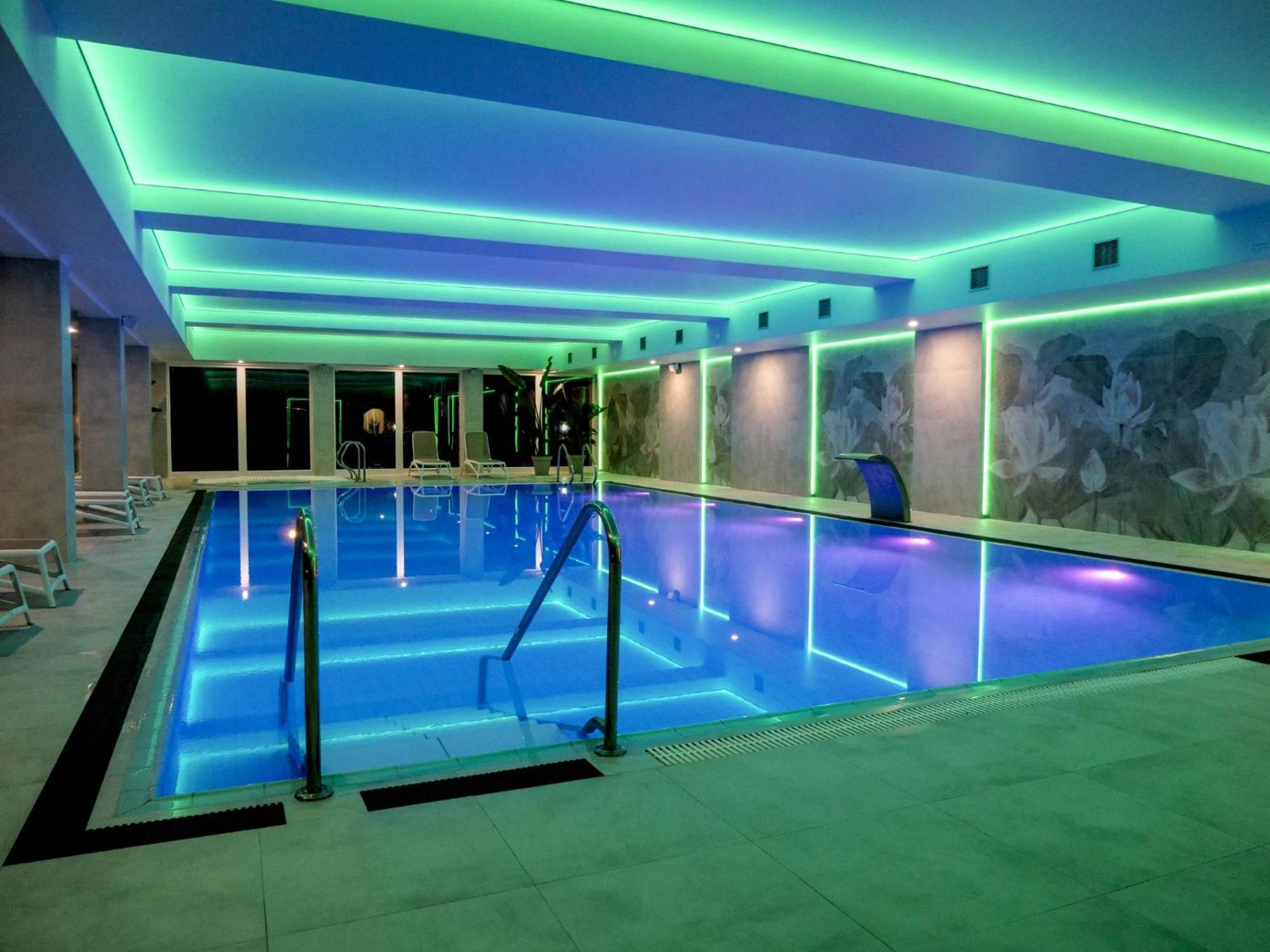 Król Plaza Spa&Wellness Hotel Jarosławiec Kültér fotó